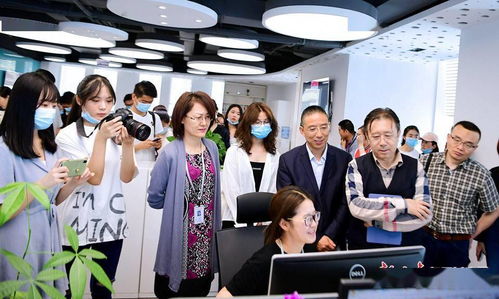 媒體人的使命感和責任感給我留下了深刻印象