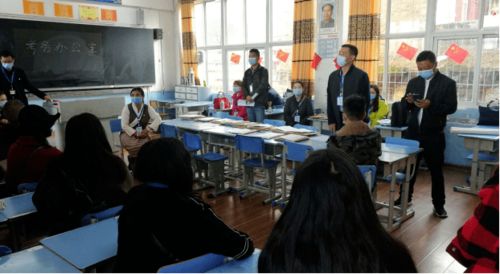 四川電大2020年第三期免費學歷提升項目選拔考試在理塘順利舉行