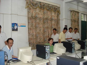 教育廳專家組在崇義電大工作站進行復評工作