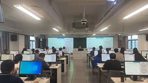 山西省新聞戰(zhàn)線(xiàn)業(yè)務(wù)骨干 強(qiáng)四力 促精品 培訓(xùn)班在南京大學(xué)開(kāi)班